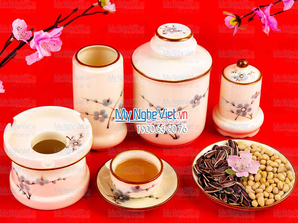 Bộ bình trà men trắng vẽ đào xanh MNV-CBBT01-2 (HÀNG ĐẶT)