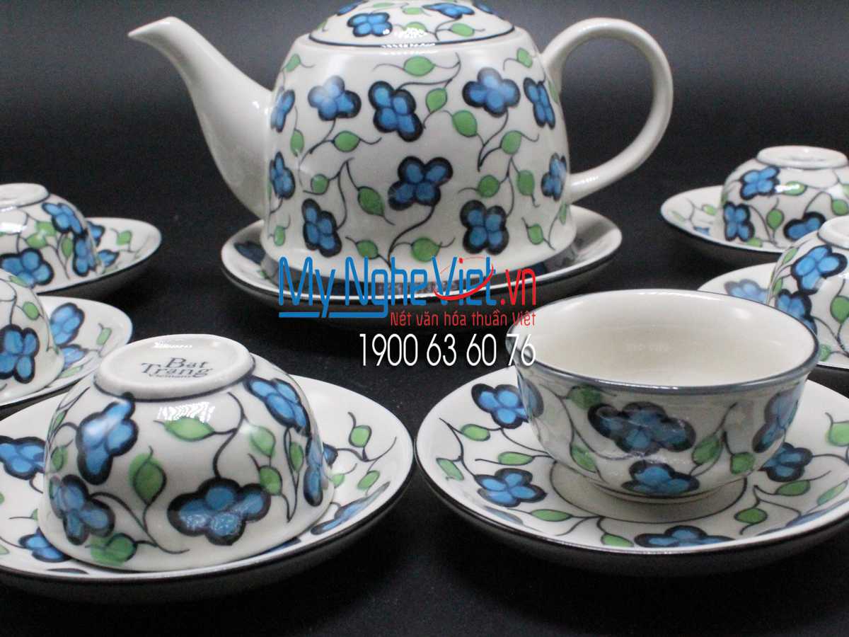 Bộ bình trà men trắng vẽ hoa bốn cánh MNV-TS542 (HÀNG ĐẶT)