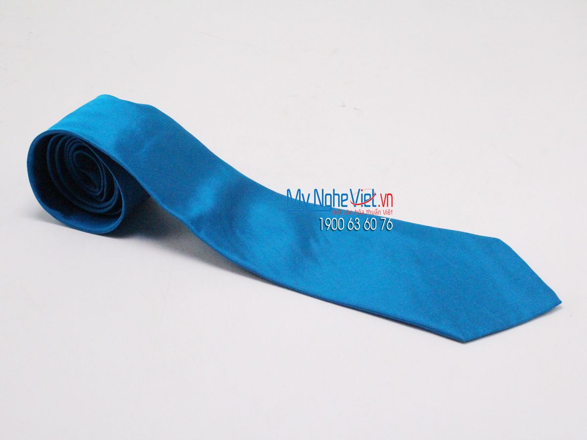 Cravat lụa xanh dương MNV-CRV14